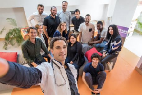 Llega a España 360 medics, una app gratuita para simplificar la gestión de los conocimientos médicos
